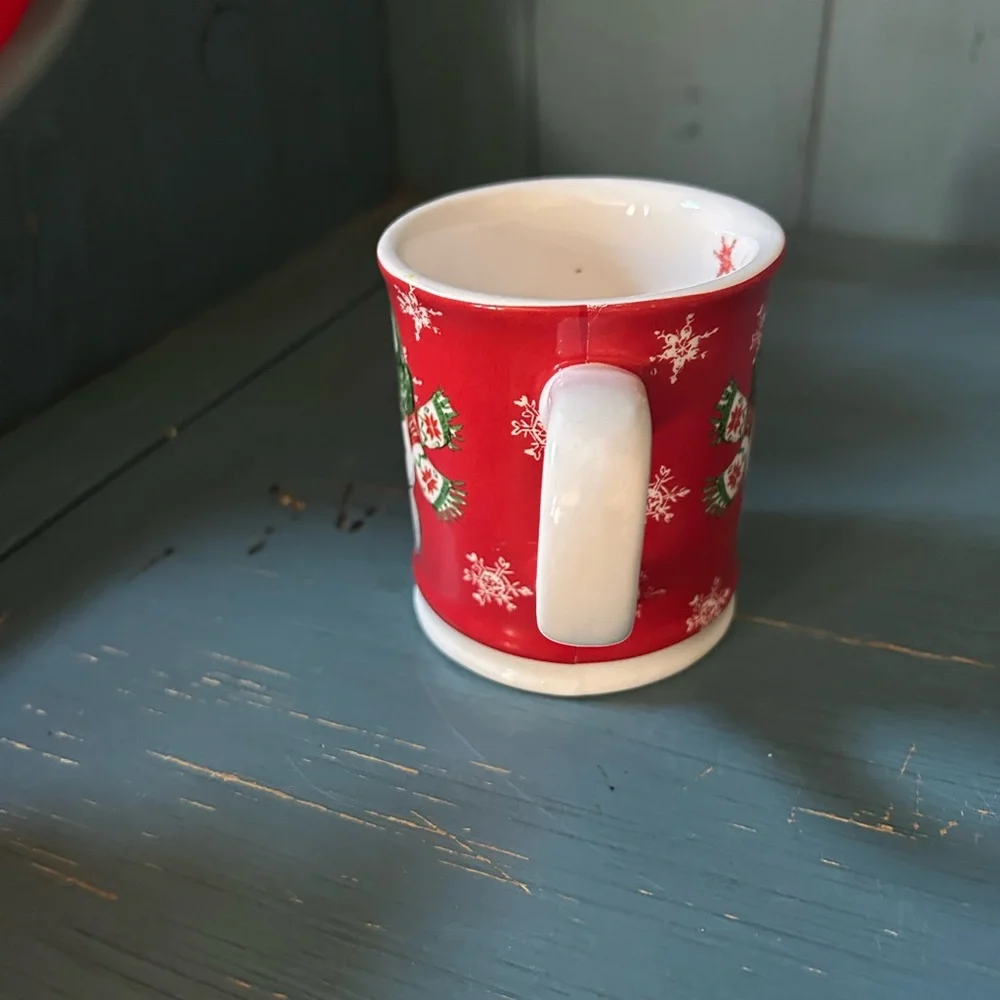 New Sur La Table Red Snowman Holiday Mini Mug with Green Accents